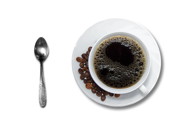 comparing decaf coffee to regular coffee